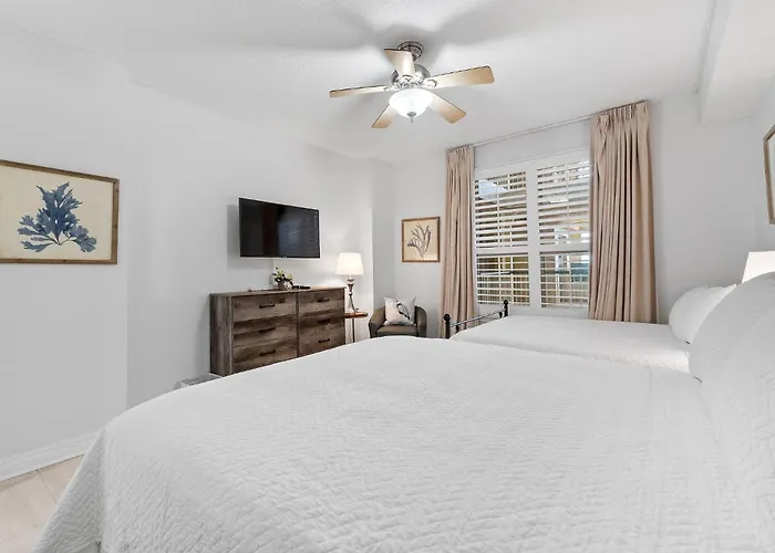 Colony West 12c Pensacola