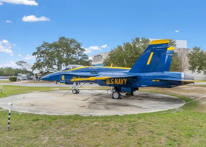 Colony West 12c * Pensacola